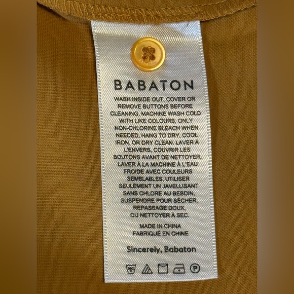 Aritzia Babaton | Akira Sleeveless Blouse | Cairo Gold/Gold | M - Picture 12 of 13